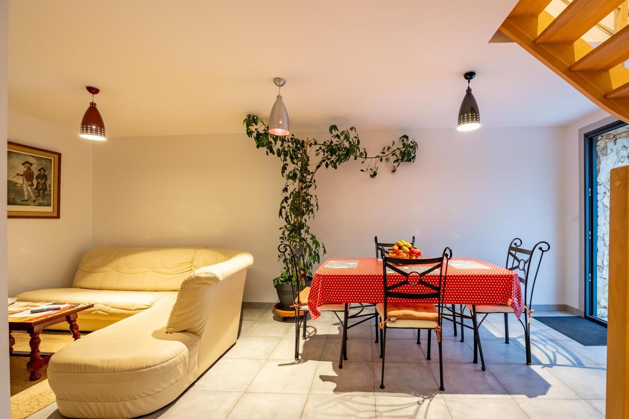 Logis Du Grand Pin Apartment Saint-Martin-des-Entrees Luaran gambar