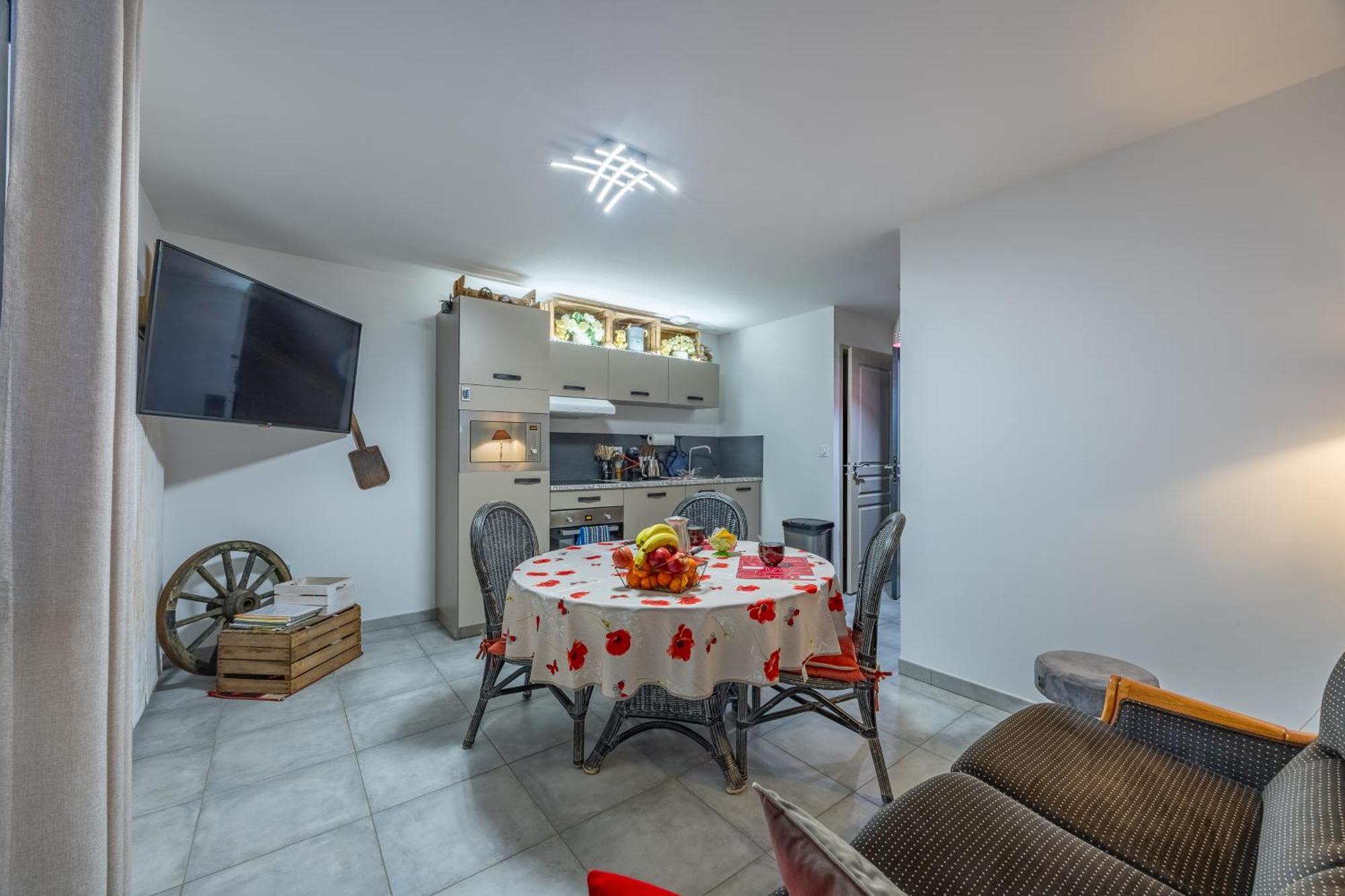 Logis Du Grand Pin Apartment Saint-Martin-des-Entrees Luaran gambar