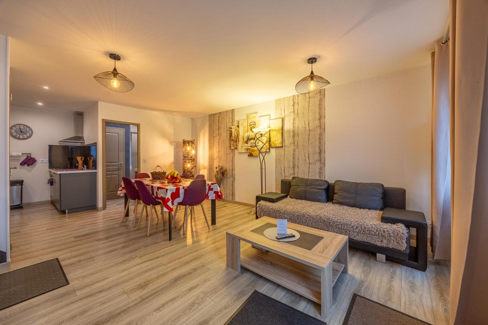 Logis Du Grand Pin Apartment Saint-Martin-des-Entrees Luaran gambar